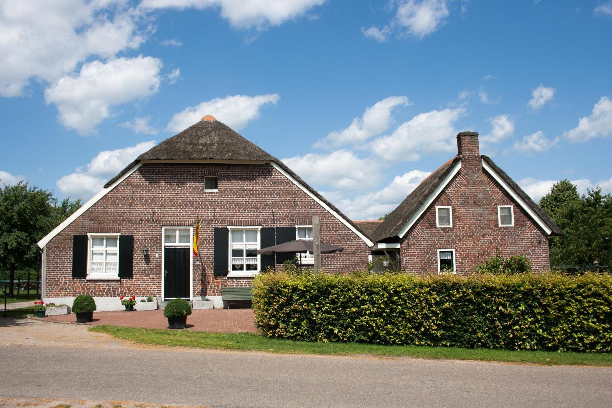 De Martiene Plats B&B&Appartement Merselo Exterior foto